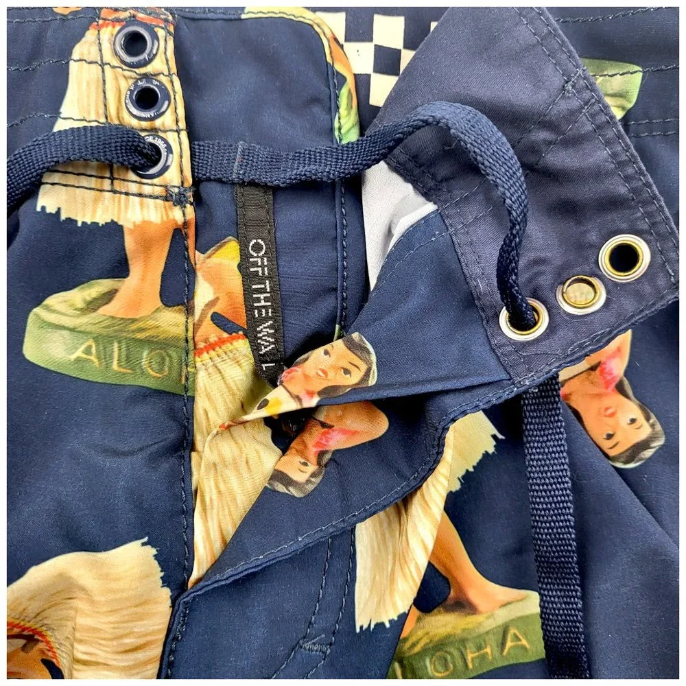 Van's Off The Wall Aloha Hula Girl Surf Boardshorts - Size 32/M 19